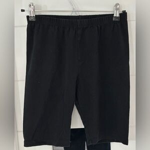 🎁The Children's Place: Girls Shorts- Size XL (14)🎁